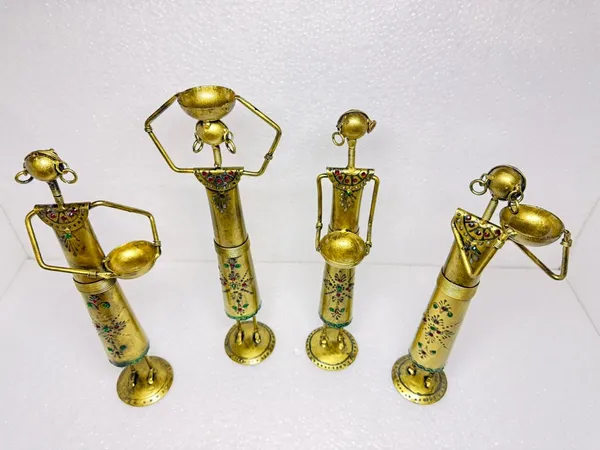 Brass_Metal_Figurine_Set_Of_4_-_Traditional_Handcrafted_Decorative_Showpieces