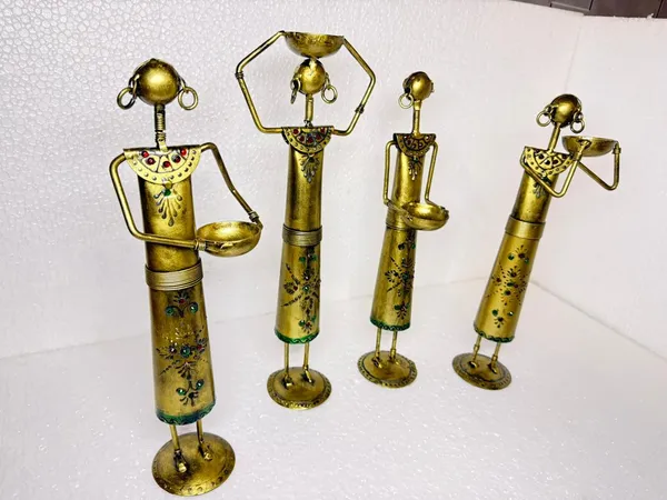 Brass_Metal_Figurine_Set_Of_4_-_Traditional_Handcrafted_Decorative_Showpieces