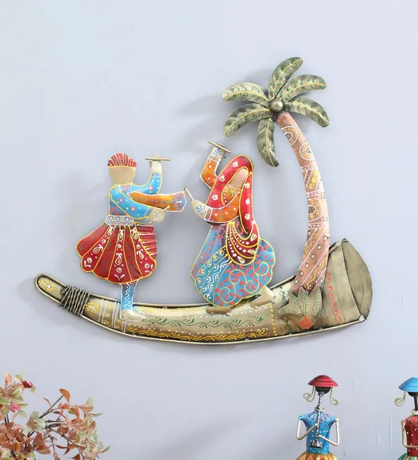 Handcrafted_Metal_Wall_Art_-_Couple_In_Boat_With_Palm_Tree