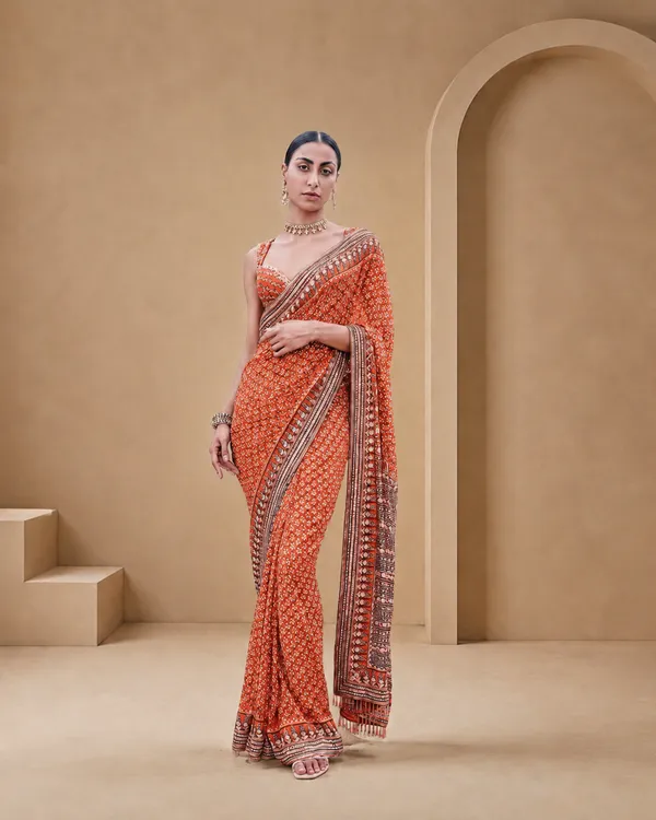 Havy_Soft_Fox_Georgette_Fabric_With_Beutiful_Prints_With_Beautiful_katdana_and_real_mirror_work