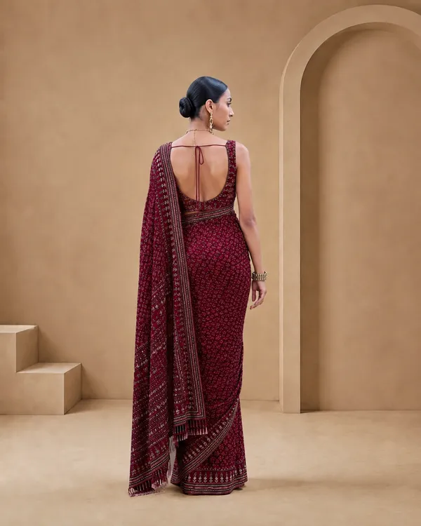 Havy_Soft_Fox_Georgette_Fabric_With_Beutiful_Prints_With_Beautiful_katdana_and_real_mirror_work