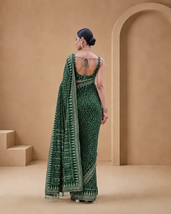 Havy_Soft_Fox_Georgette_Fabric_With_Beutiful_Prints_With_Beautiful_katdana_and_real_mirror_work