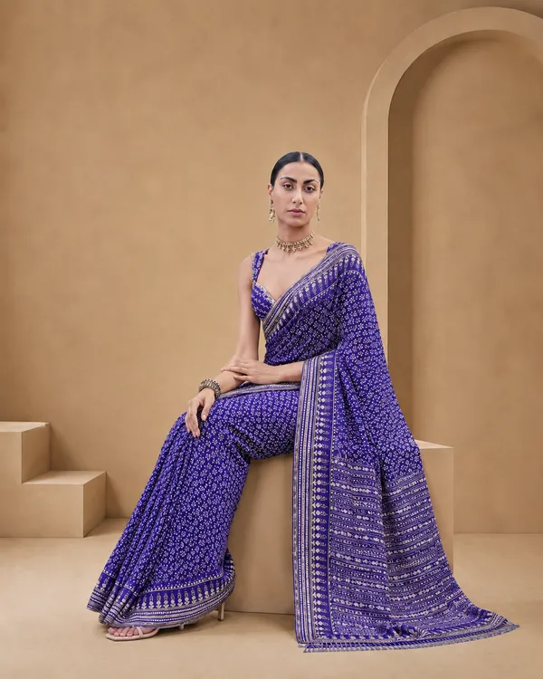 Havy_Soft_Fox_Georgette_Fabric_With_Beutiful_Prints_With_Beautiful_katdana_and_real_mirror_work
