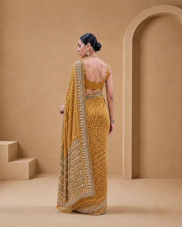 Havy_Soft_Fox_Georgette_Fabric_With_Beutiful_Prints_With_Beautiful_katdana_and_real_mirror_work