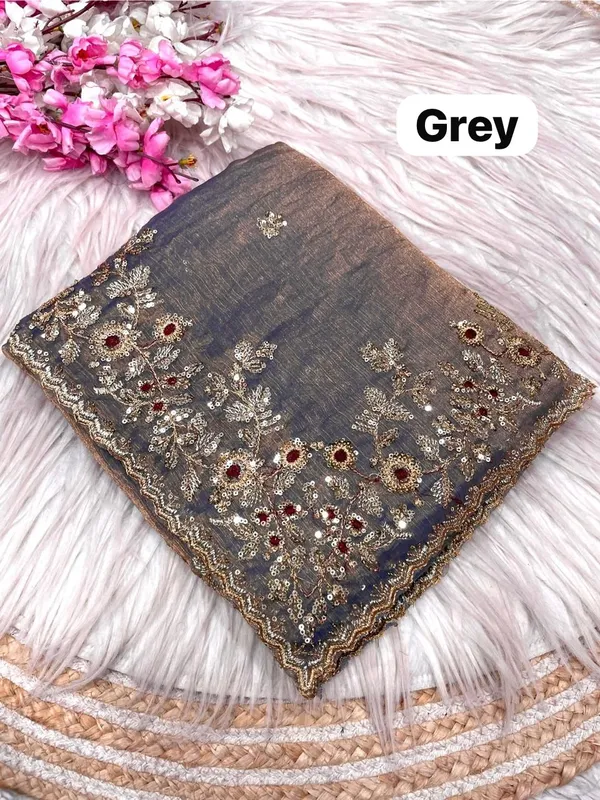 Grey_Pure_Fandy_Chiffon_Sarees_With_Amazing_3_Mm_C_Pallu_Sequence_Work