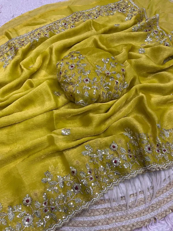 Lemon_Yellow_Pure_Fandy_Chiffon_Sarees_With_Amazing_3_Mm_C_Pallu_Sequence_Work_With_Cut__Work_Borde