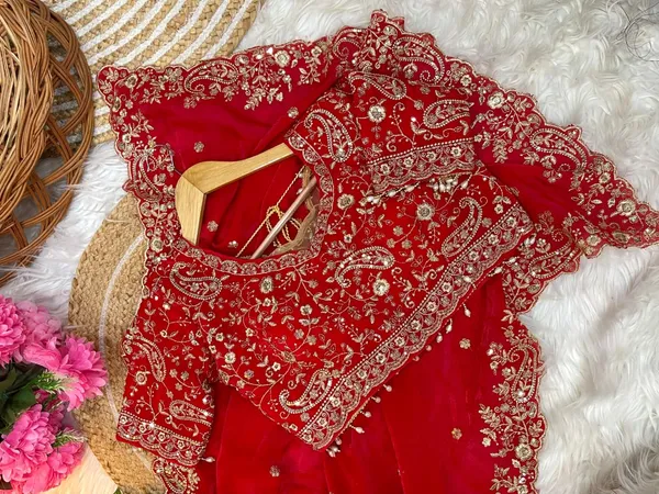 Very_soft_&_elegant_rich_look_fendy_sartin_fabric_with_beautiful_embroidery_3_mm_sequence