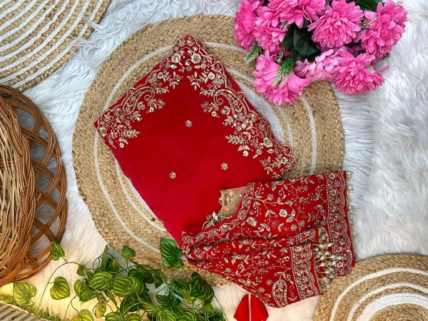 Very_soft_&_elegant_rich_look_fendy_sartin_fabric_with_beautiful_embroidery_3_mm_sequence