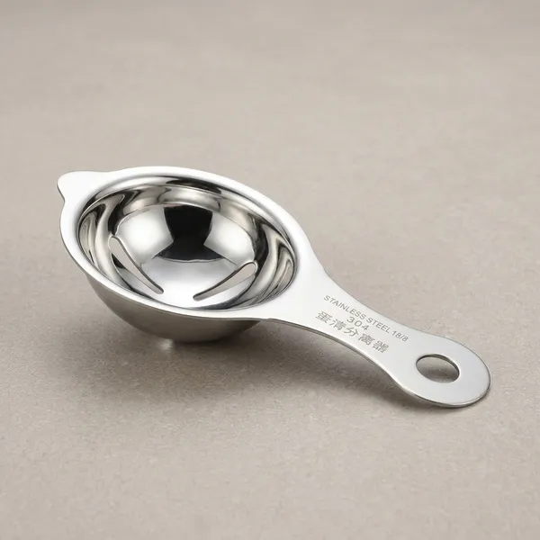 Silver_Stainless_Steel_Polished_Egg_Yolk_Separator_With_Handle