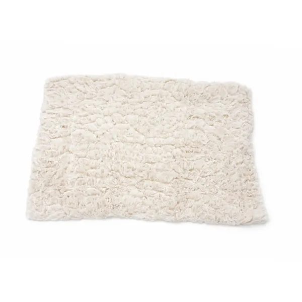 Soft_Tan_Pet_Blanket_for_Dogs_and_Cats_Everyday_Comfort