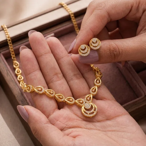 Classic_Teardrop_Pattern_Necklace_With_Earring