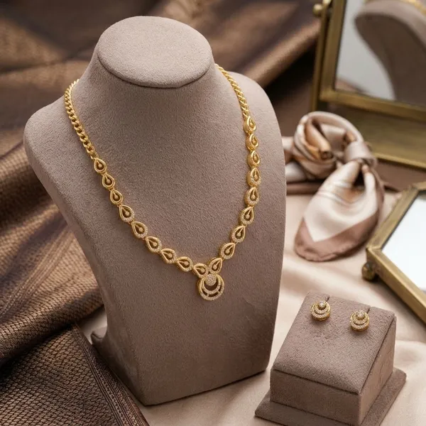 Classic_Teardrop_Pattern_Necklace_With_Earring