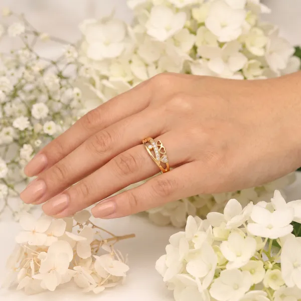Elegant_Gold_Plated_Double_Heart_Diamond_Ring_For_Girls_And_Womens