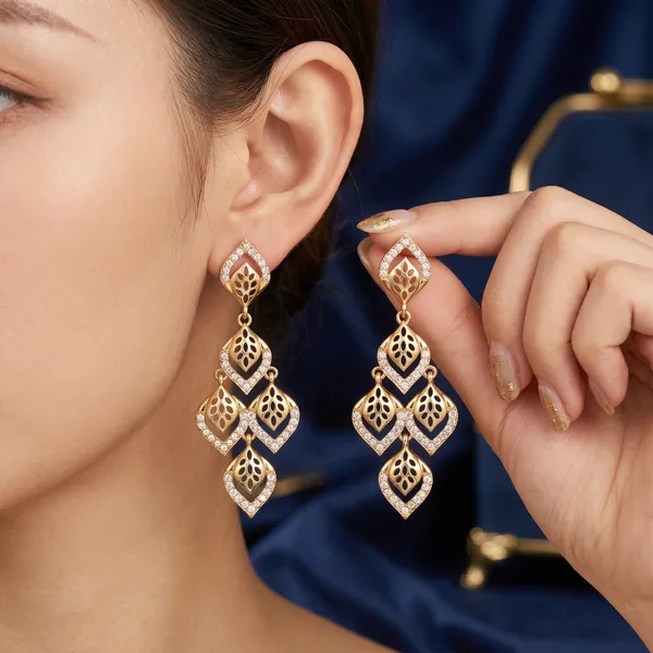 Gold_Toned_Cubic_Zirconia_Chandelier_Drop_Earrings