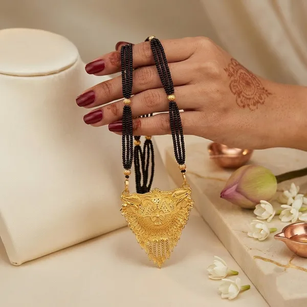 Temple_Design_Mangalsutra_with_Triple_Black_Bead_Chain