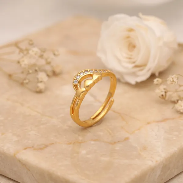 The_Triple_Heart_Gold_Ring