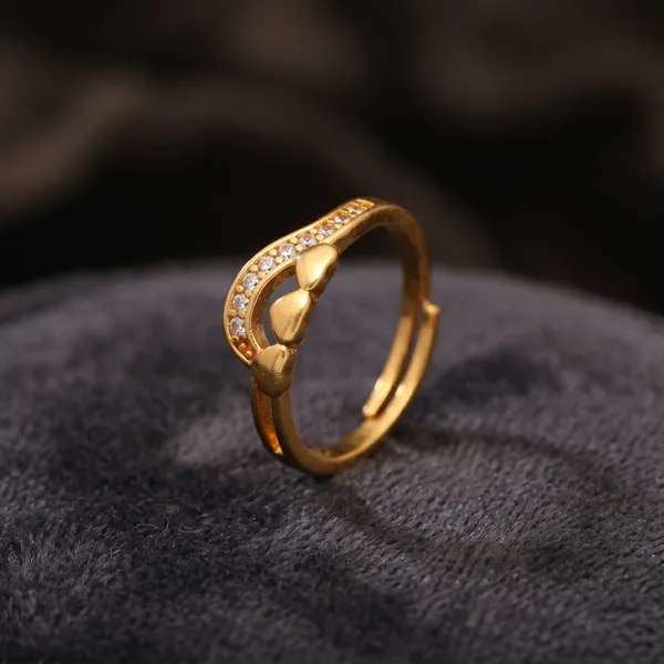 The_Triple_Heart_Gold_Ring