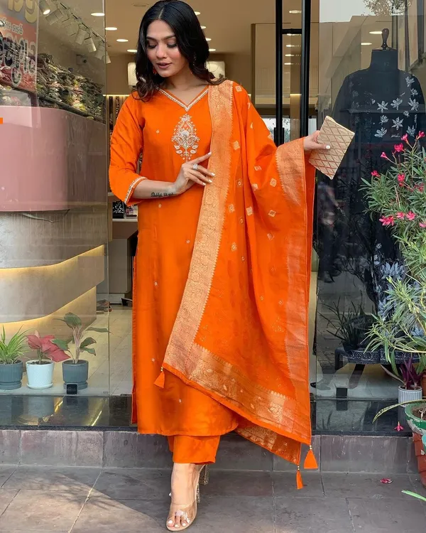 Orange_Pure_Cotton_Kurta_Set_For_Women
