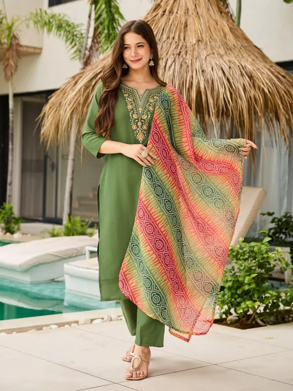 Arma_Fashion_Women_Rayon_Embroidered_Straight_Kurta_With_Pant_And_Dupatta_Sets