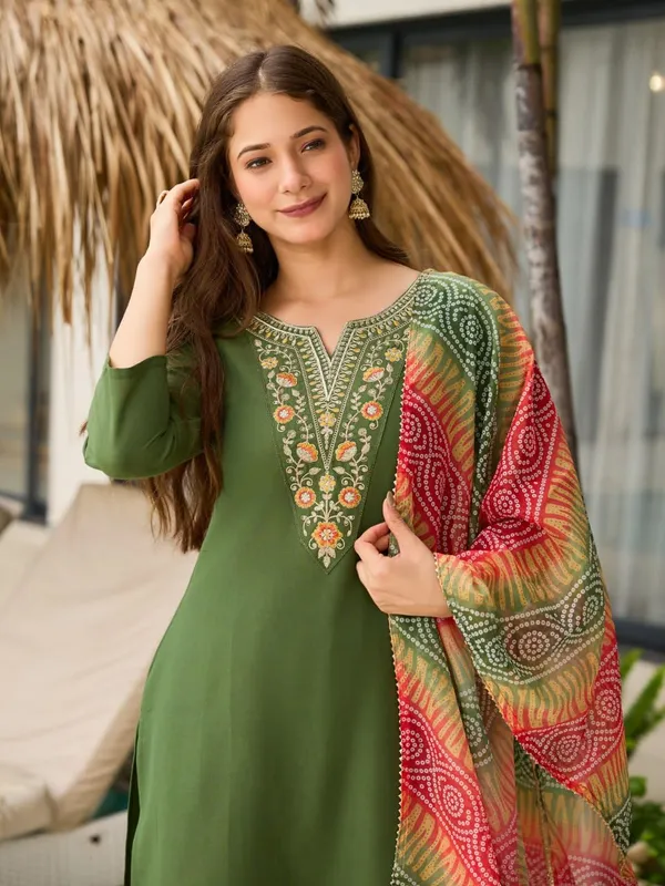 Arma_Fashion_Women_Rayon_Embroidered_Straight_Kurta_With_Pant_And_Dupatta_Sets