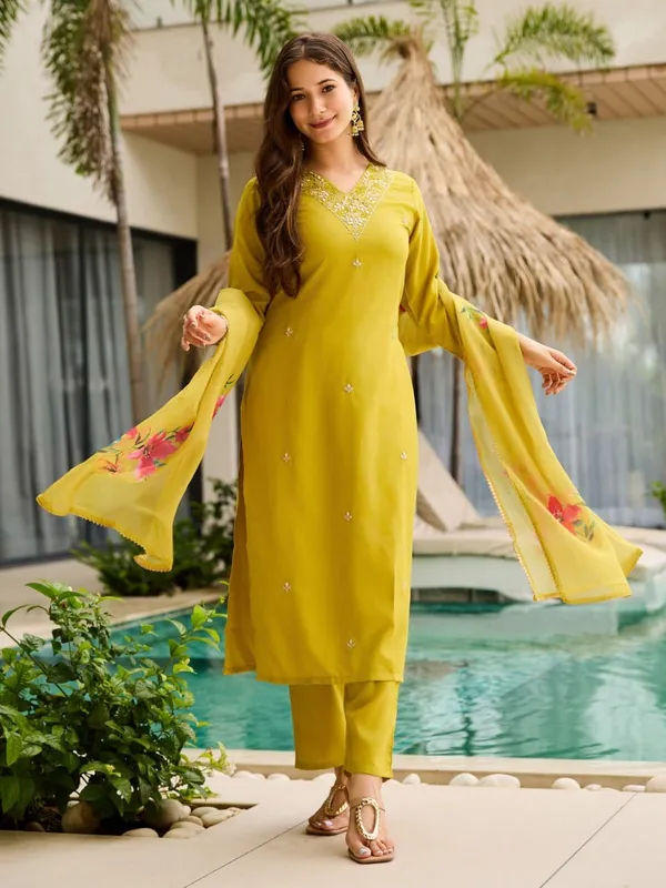 Arma_Fashion_Women_Embroidered_Rayon_Kurta_Set_With_Pant_Dupatta_Straight_Calf_Length_3/4_Sleeve_V_Neck_Elegant_Ethnic_Attire_Yellow