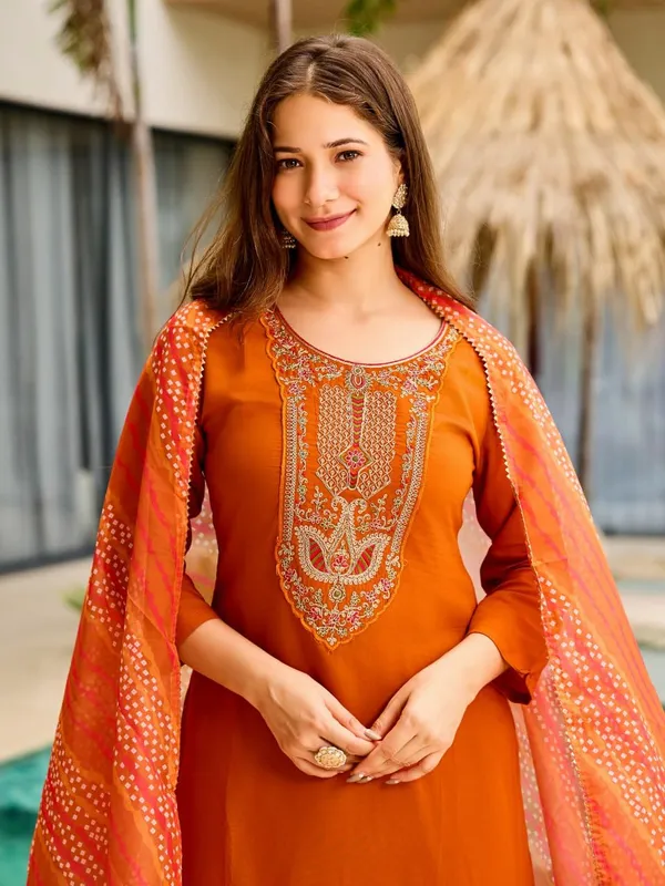 Arma_Fashion_Women_Rayon_Embroidered_Straight_Kurta_With_Pant_And_Dupatta_Sets_Calf_Length_3/4_Sleeve_Elegant_Ethnic_Attire_Traditional_Diwali_Navratri