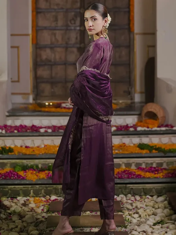 Purple_Shimmer_Kurta_Set_For_Women