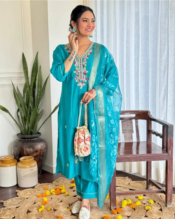 Sky_Blue_Pure_Cotton_Kurta_Set_For_Women