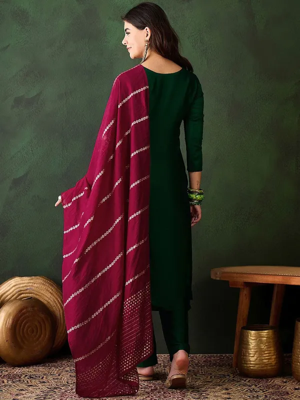 Green_And_Maroon_Silk_Blend_Kurta_Set_For_Women