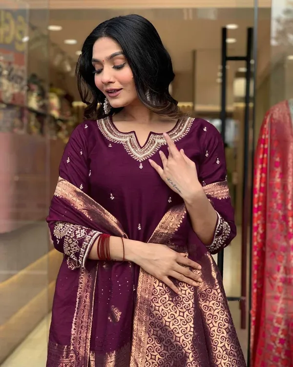 Violet_Pure_Cotton_Kurta_Set_For_Women