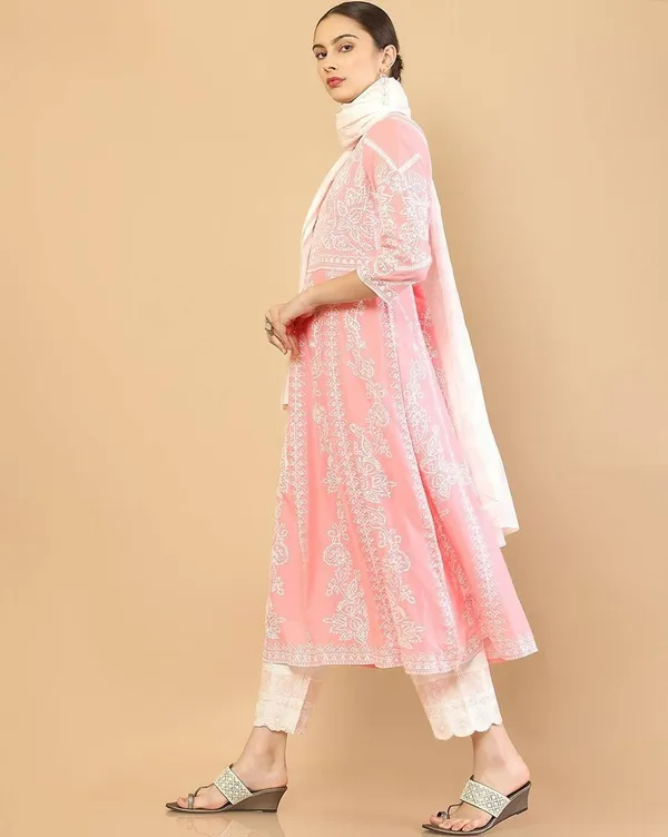 Pink_Cotton_Blend_Kurta_Set_For_Women