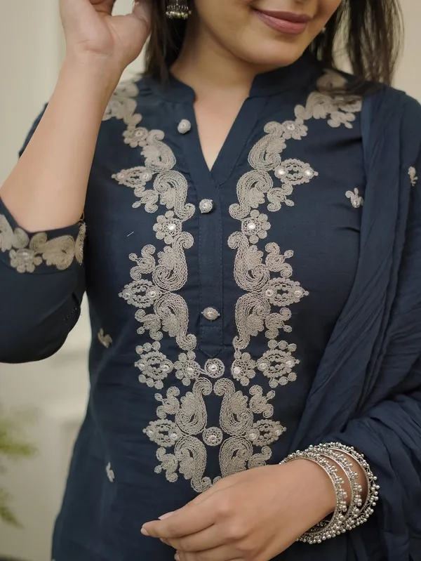 Navy_Blue_Cotton_Silk_Kurta_Set_For_Women