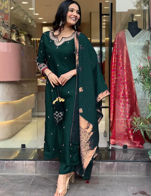Bottle_Green_Pure_Cotton_Kurta_Set_For_Women