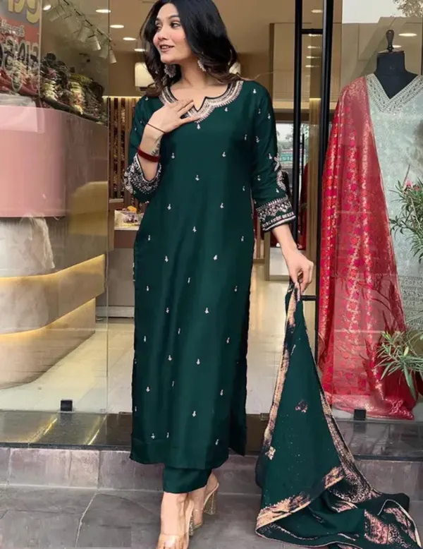 Bottle_Green_Pure_Cotton_Kurta_Set_For_Women