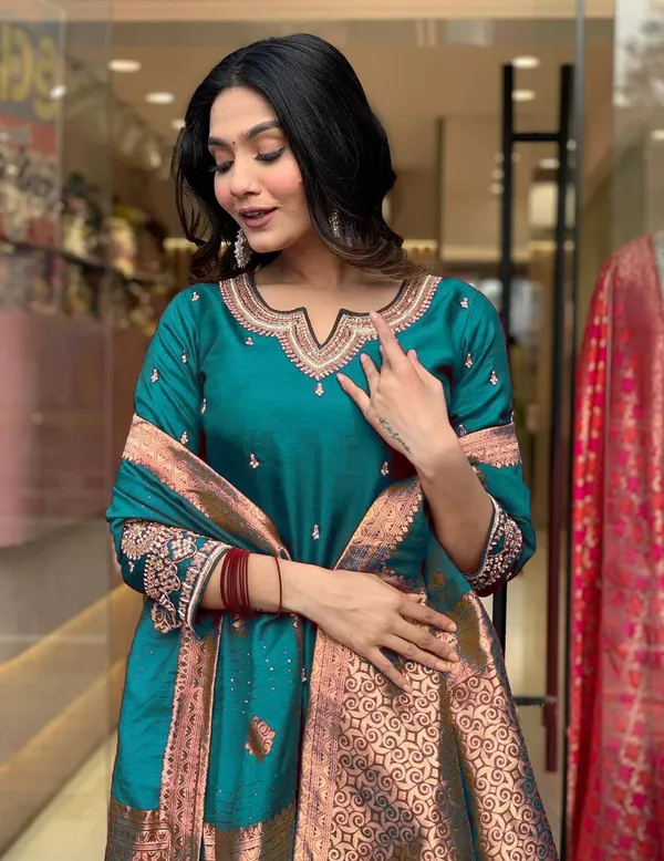 Rama_Green_Pure_Cotton_Kurta_Set_For_Women