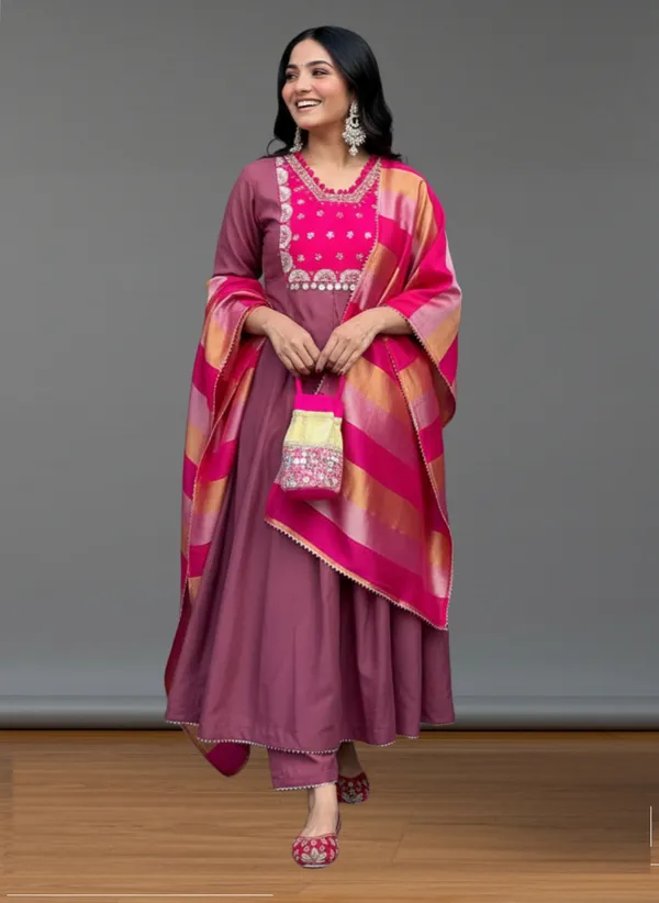 Rust_Silk_Blend_Kurta_Set_For_Women