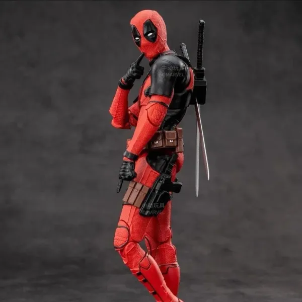 Deadpool_Action_Figure_–_18_CM_|_1/10_Scale_Premium_Articulated_Marvel_Collectible