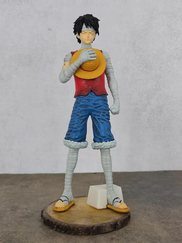 Monkey_D._Luffy_Bandage_Version_Action_Figure_–_26.5_CM_|_One_Piece_Anime_Collectible