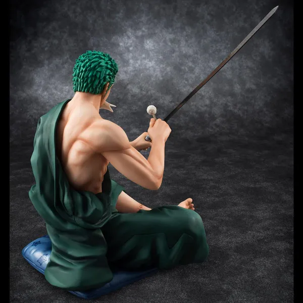 Roronoa_Zoro_S.O.C._Portrait_Collectible_Figure_–_13.5_CM