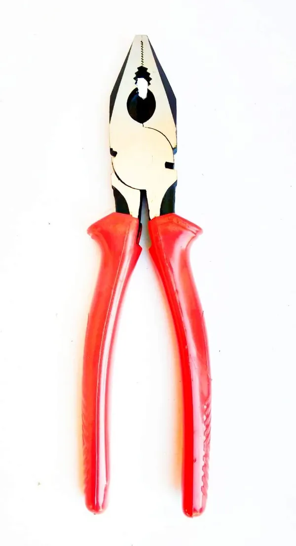 Multi_Functional_Professional_Combination_Plier_With_Anti_Slip_Handle_Red
