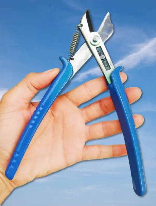 Katiya_Popat_Heavy_Wire_Cutter_Tin_Cutter_Sheet_Cutter_Metal_Cutter_8_Inch_Blue