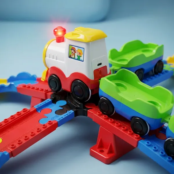 Block_Rider_Interlocking_Train_Set_With_Rechargeable_Engine_47_Pieces