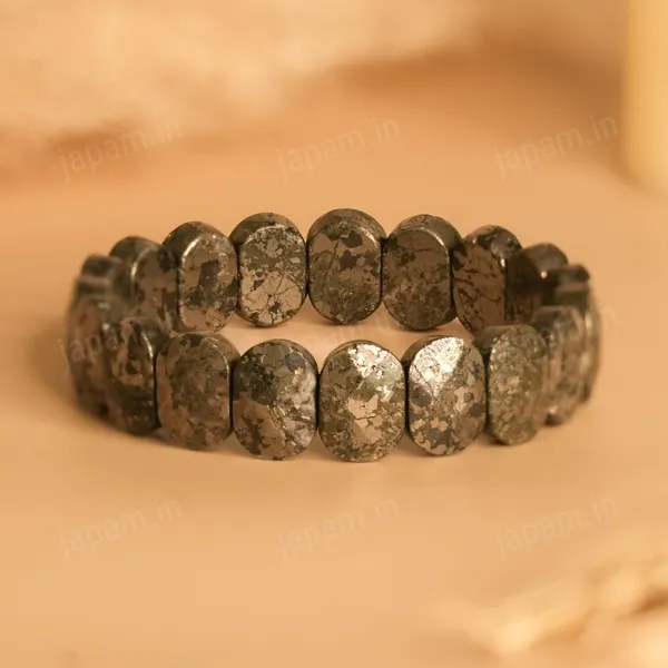 Sidh_Pyrite_Wealth_Heritage_Band