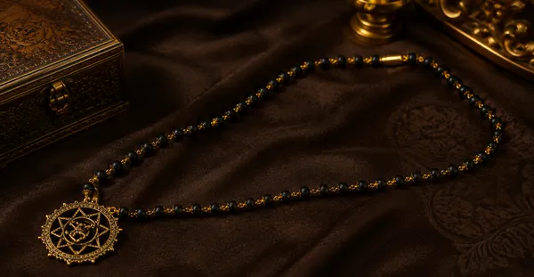 Gold_Plated_Karungali_Mala_With_Bajrangbali_Pendent