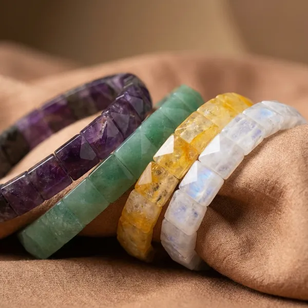 MULTICOLOUR_GEMSTONE_PYRAMID_BRACELET_Set_Of_1