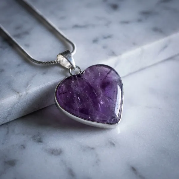 Purple_Heart_Crystal_Pendant_Necklace_With_Chain_pack_of_1