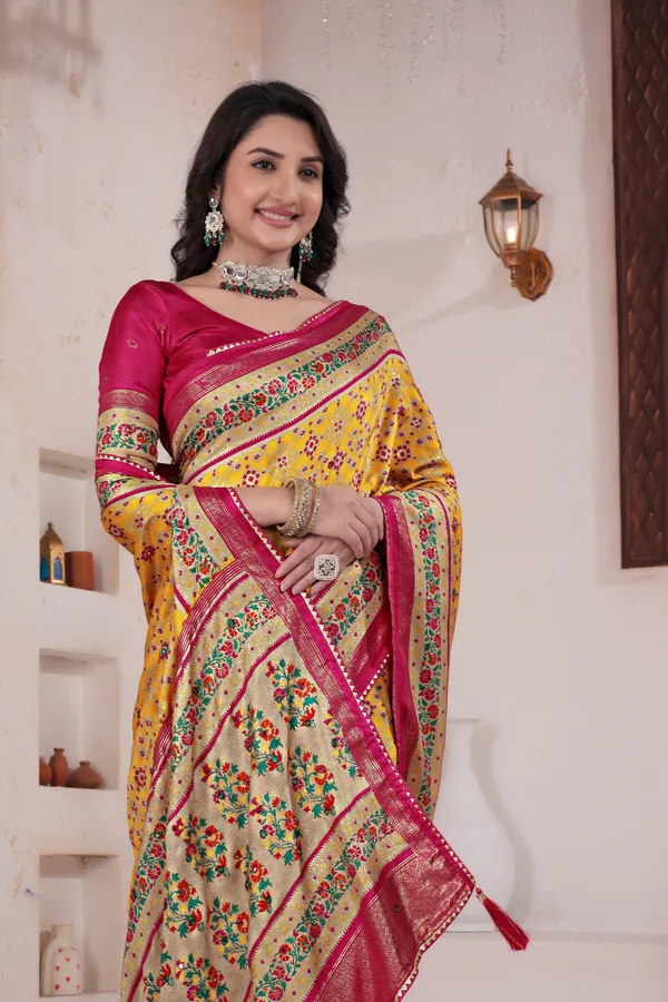 Taladara's_New_Fancy_Pashmina_Patola_Premium_Saree_For_Women