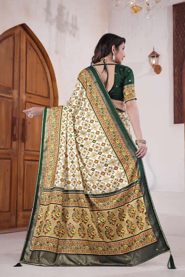 Taladara's_New_Fancy_Pashmina_Patola_Premium_Saree_For_Women