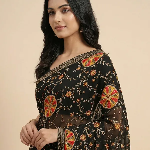 Taladara's_New_Fancy_Peding_Printed_Saree_And_Lace_Border