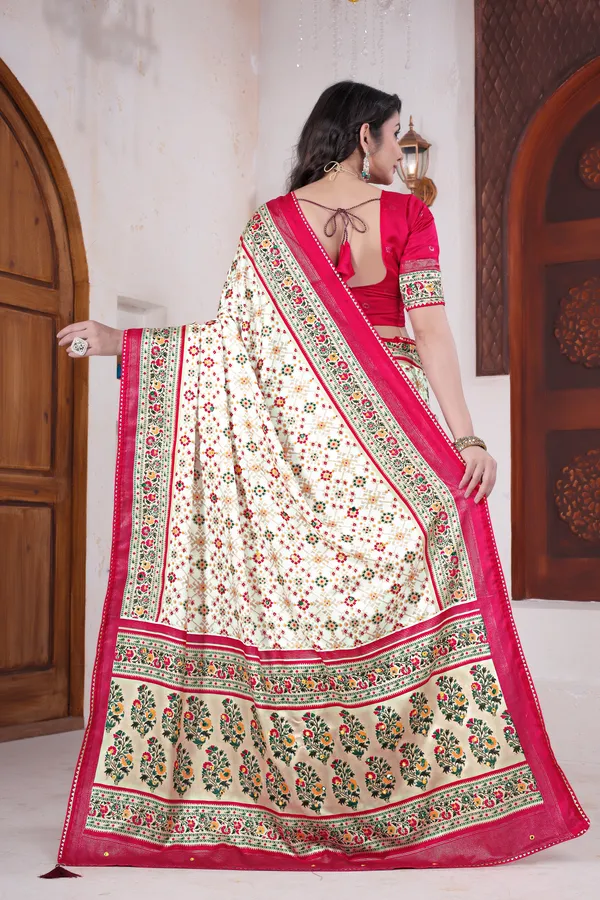 Taladara's_New_Fancy_Pashmina_Patola_Premium_Saree_For_Women